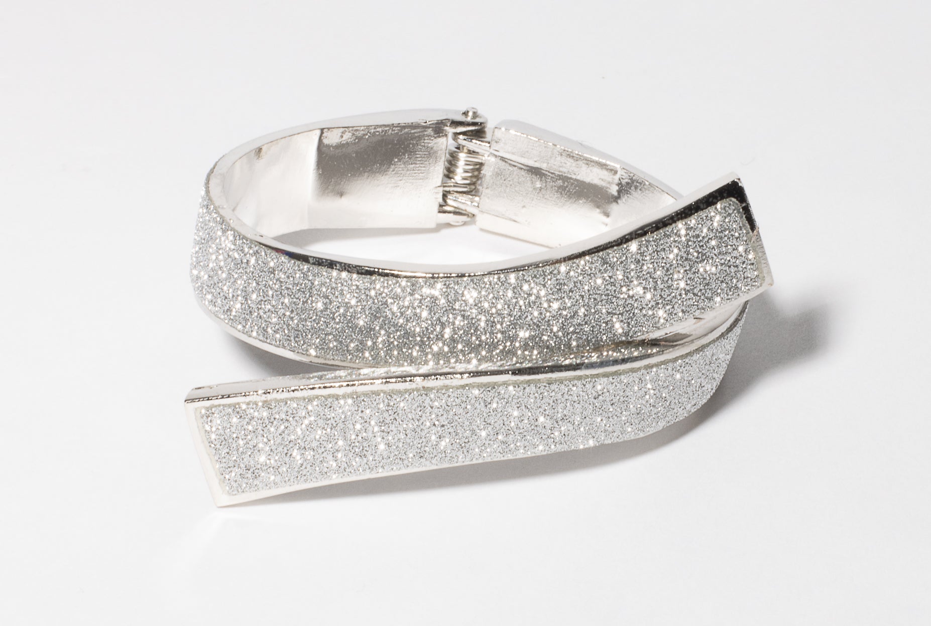 Dainty Bangle