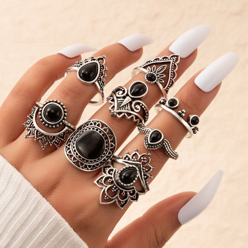 Retro Geometric Ring Set